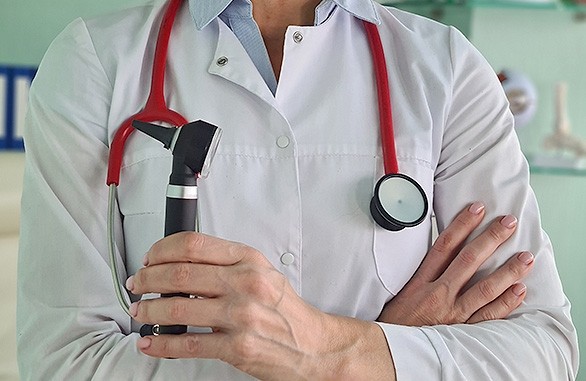 Поздравляем с Днём ЛОР-врача!  - Новости - Медерика Набережные Челны